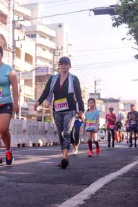 BIB: 12599
                            <button type="button" onclick="openModal(3752647)" class="btn btn-primary btn-sm float-right btn-popup" data-toggle="modal" data-target=".modal-high-quality">
                        <i class="fas fa-shopping-cart"></i> Add to Cart
                    </button>
                                            <button type="button" onclick="isThisMe(3752647, true)" class="btn btn-success btn-sm float-right btn-popup btn-isme hidden" data-toggle="tooltip" data-placement="bottom" title="นี่คือรูปของคุณใช่ไหม คลิกที่นี่เพื่อเอาเข้าอัลบั้ม">
                        <i class="fas fa-plus"></i> Add to album
                    </button>
                    <button type="button" onclick="isThisMe(3752647, false)" class="btn btn-warning btn-sm float-right btn-popup btn-isnotme hidden">
                        <i class="fas fa-ban"></i> Remove from album
                    </button>